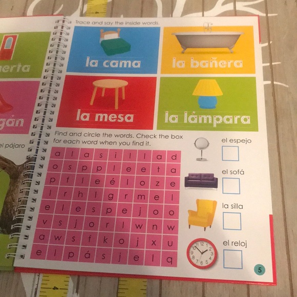 Spanish First Words Wipe Clean Book - Picture 4 of 8